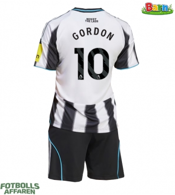 Newcastle United Anthony Gordon #10 Hemmaställ Barn 2025-26 Kortärmad (+ Korta byxor)